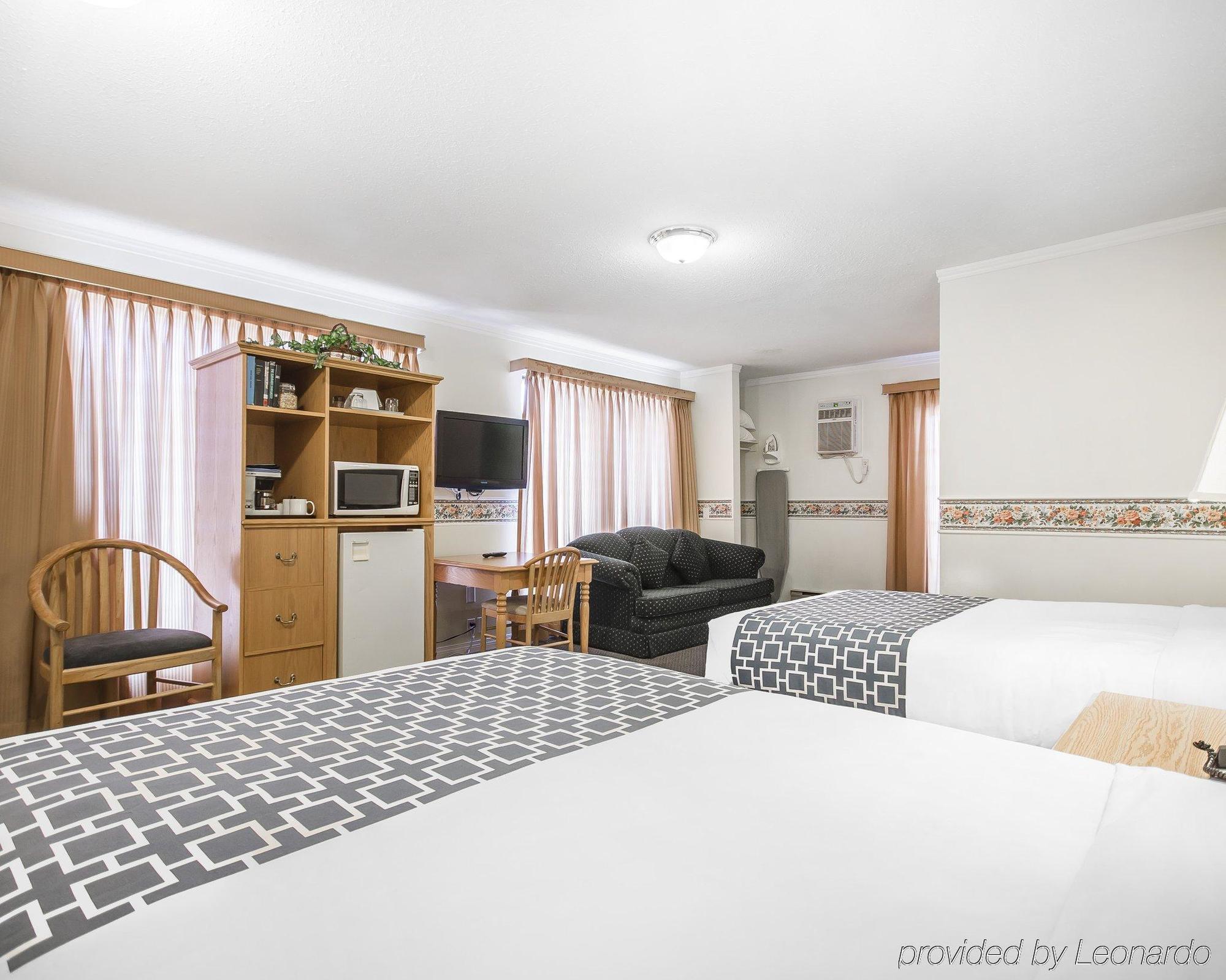Econolodge - Kelowna Luaran gambar