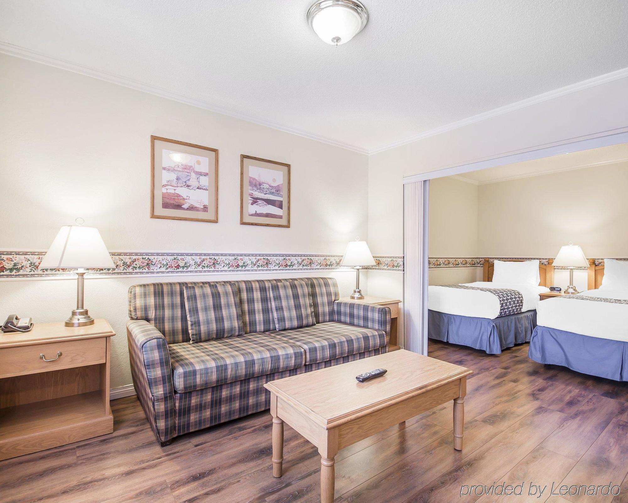 Econolodge - Kelowna Luaran gambar